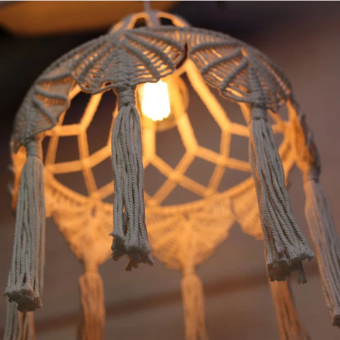 Abat-jour bohème en macramé