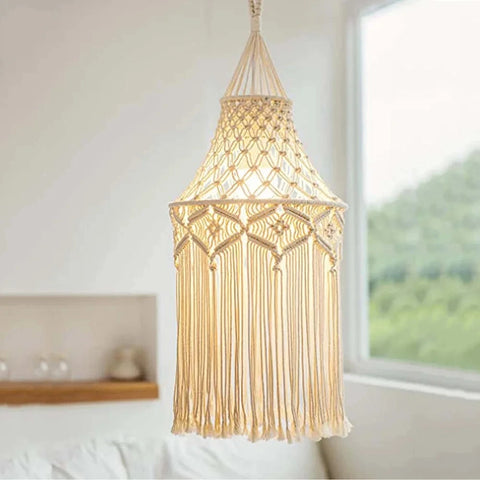 Luminaire bohème en macramé